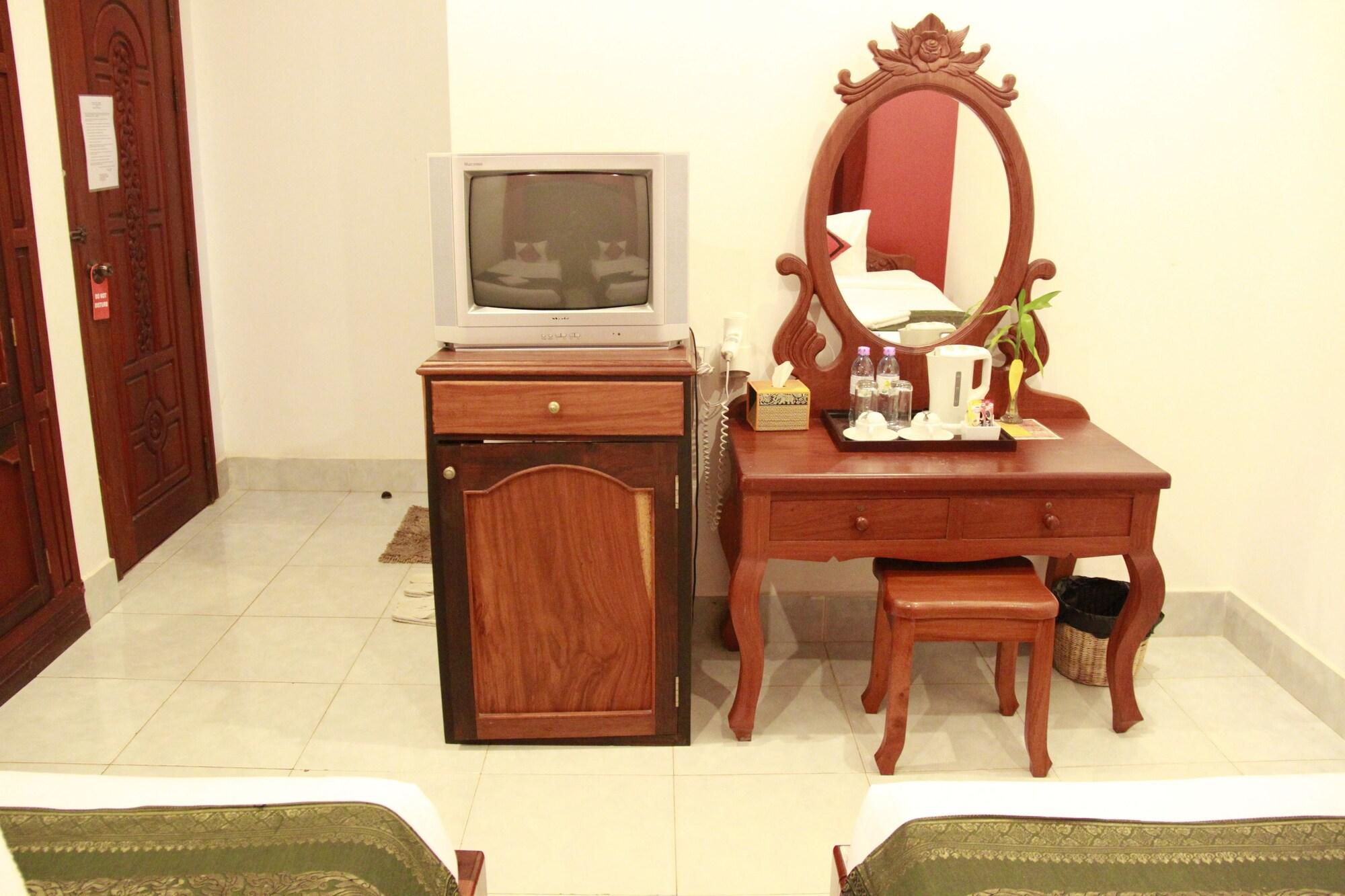 Inn Mekong Angkor Palace 3*
