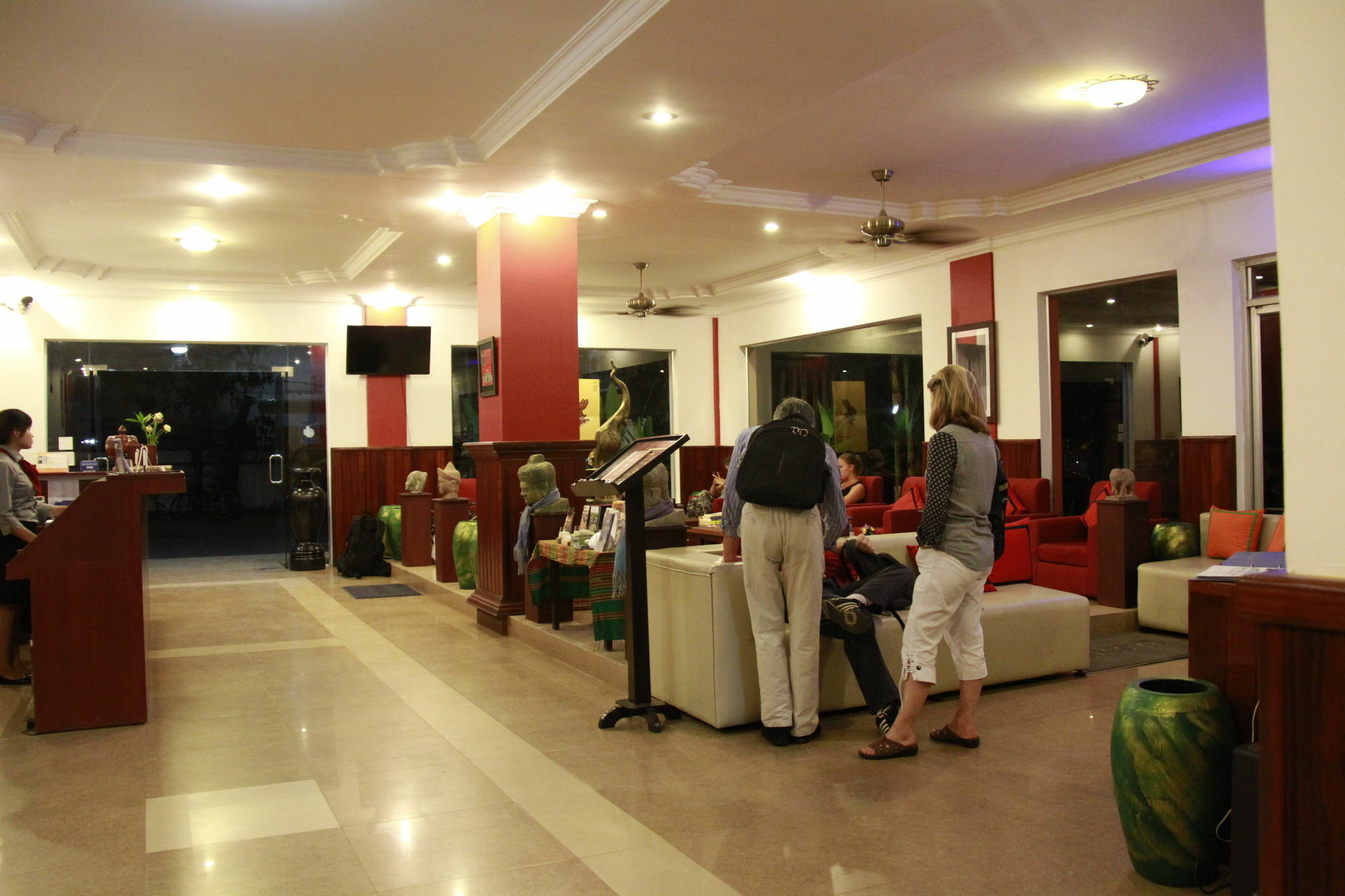 Mekong Angkor Palace Inn
